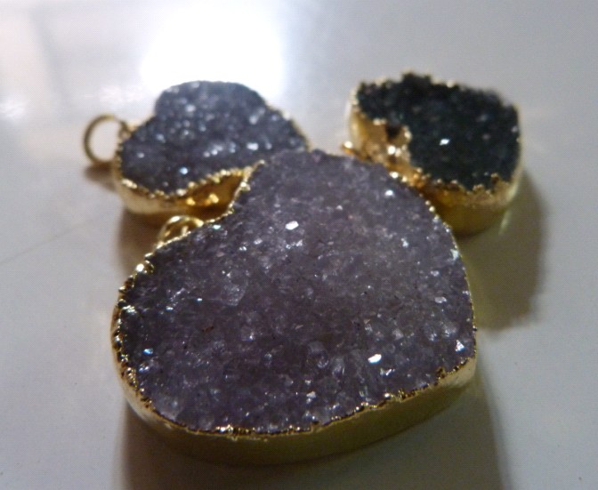 Stones from Uruguay - Druzy Heart Charms with Gold Plating