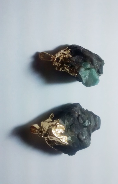 Stones from Uruguay -  Emerald Pendants in Matrix with Gold Plating