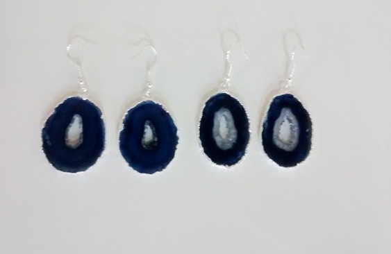 Stones from Uruguay - Dark Blue Agate Slice Pairs with silver electroplating