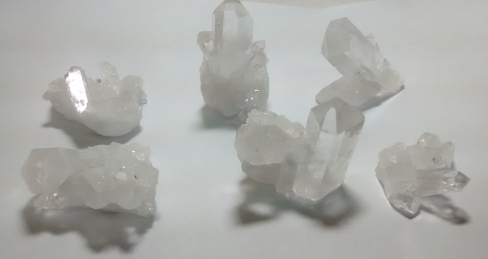 Stones from Uruguay - Clear Crystal Cluster For Pendants