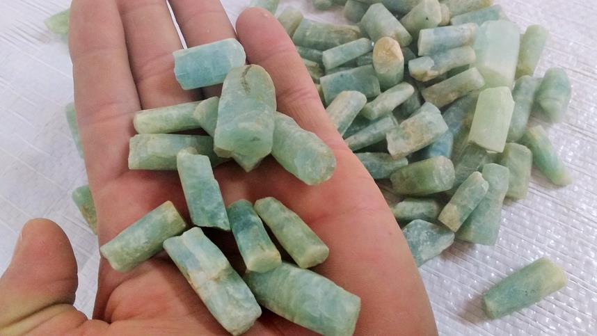 Stones from Uruguay - Raw Beryllium