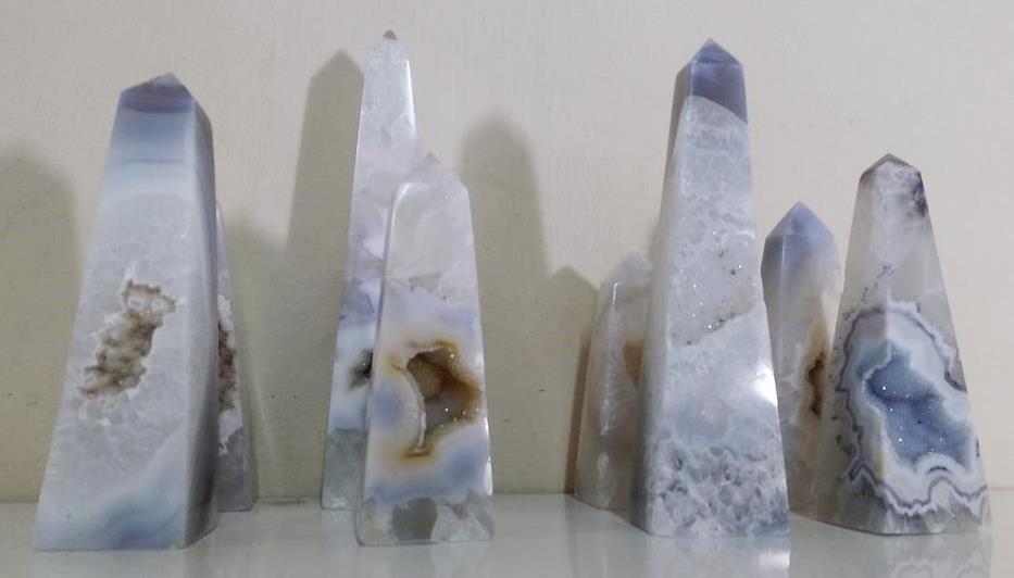 Stones from Uruguay - Natural Agate Druzy Obelisk for Decoration