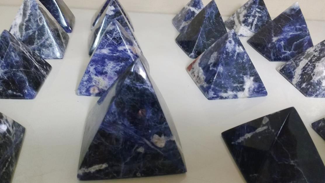 Stones from Uruguay - Sodalite Pyramids for Gift or Decoration