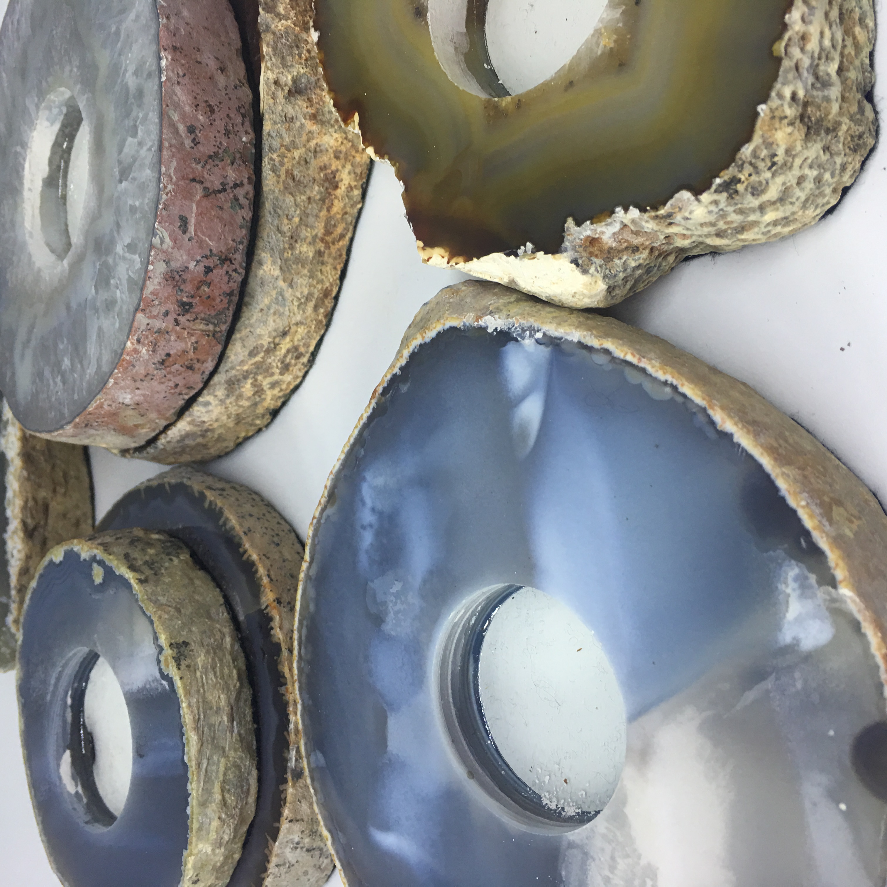 Stones from Uruguay - Thick Agate Slice Candle Holder Tealight