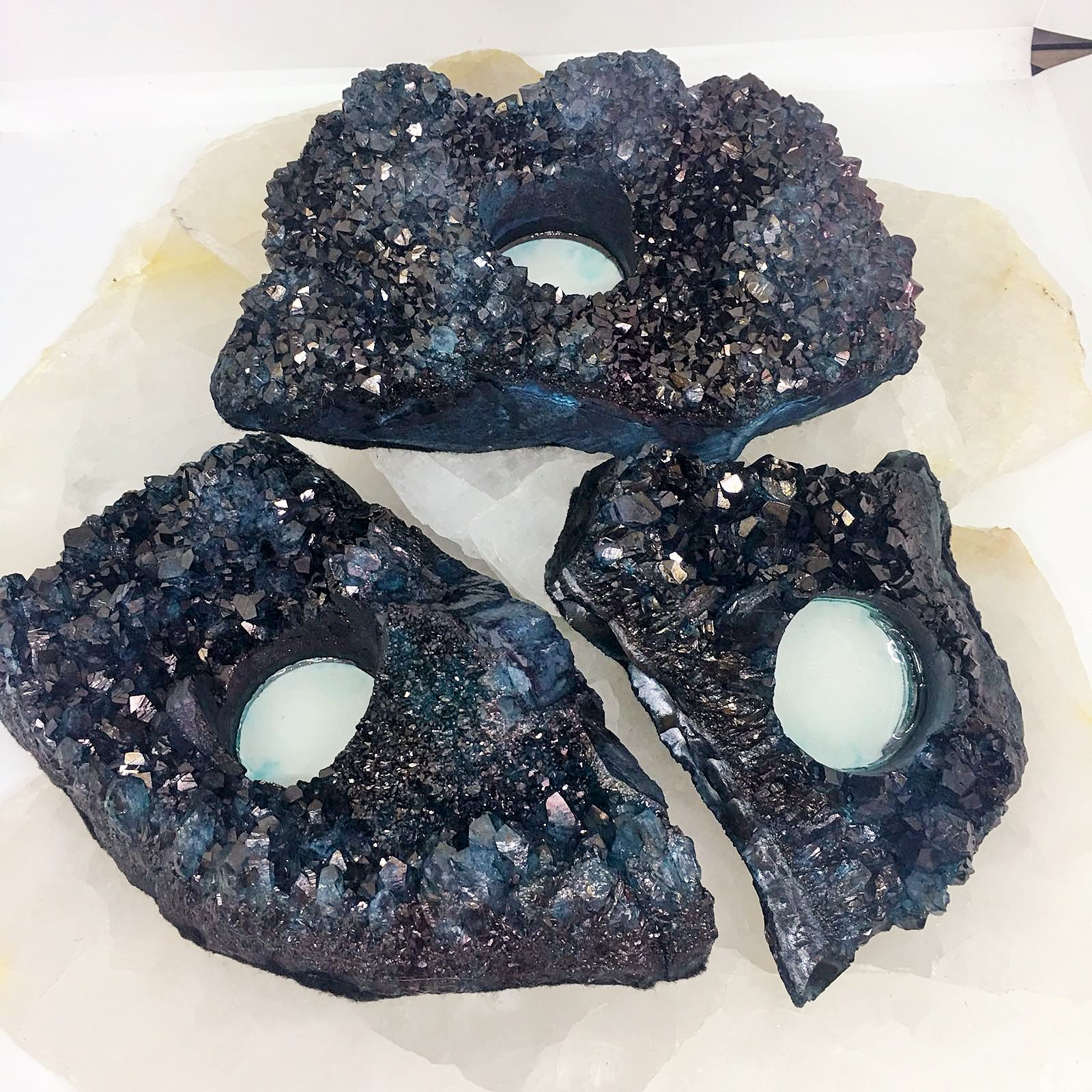 Stones from Uruguay - Amethyst Druzy Specimens Gemstone Candle Holder, Colorful Teal Dyed Amethyst Cluste Teal Light Candle Holder