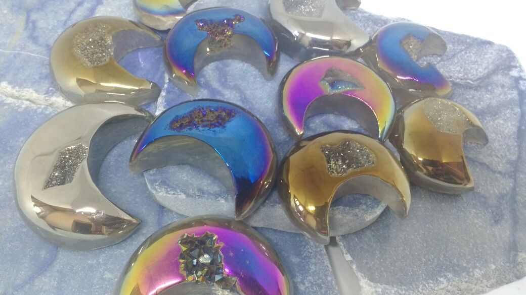 Stones from Uruguay - Titanium Coated Agate Geode Druzy Moon  Crescent Cabochons ( mixed colors)