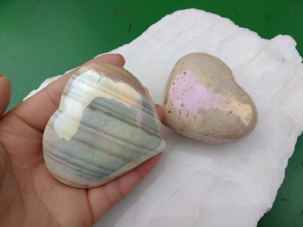 Stones from Uruguay - Titanium Coated Cream Jasper Hearts