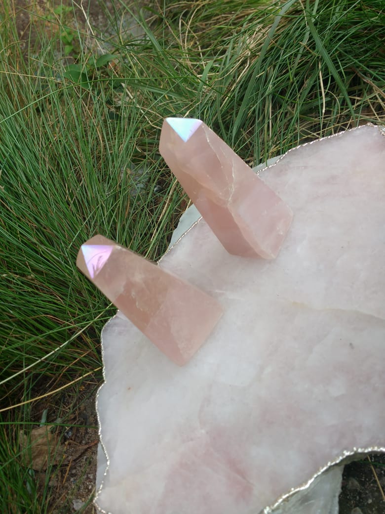 Stones from Uruguay - Angel Aura Rose Quartz Obelisk