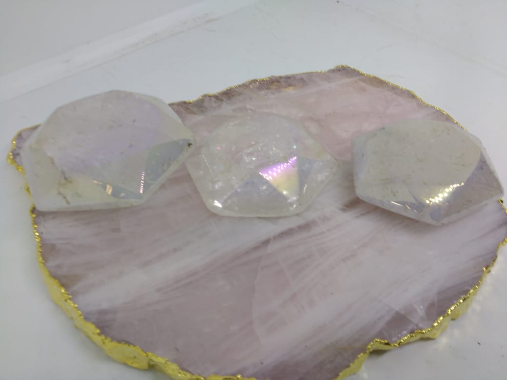 Stones from Uruguay -  Angel Flame Aura Clear Quartz Crystal Diamond - Angel  Royal Aura Clear Quartz Hexagon -  Titanium Aura Coated Clear Quartz  Hexagonal Prism- Angel Aura Titanium Treated Clear  Quartz Hegonal Prism