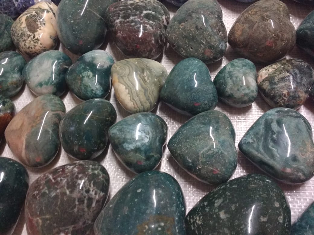 Stones from Uruguay - Pampa Green Jasper Hearts