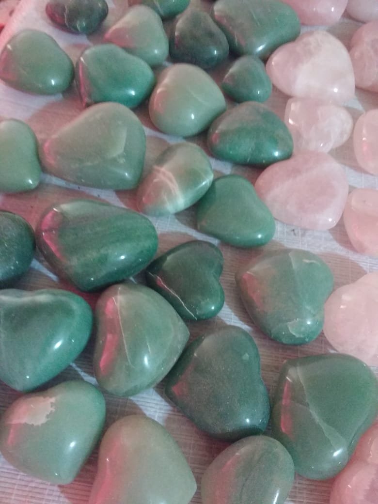 Stones from Uruguay - Green Aventine Hearts - Green Quartz Hearts for Home,Decoration and Gift