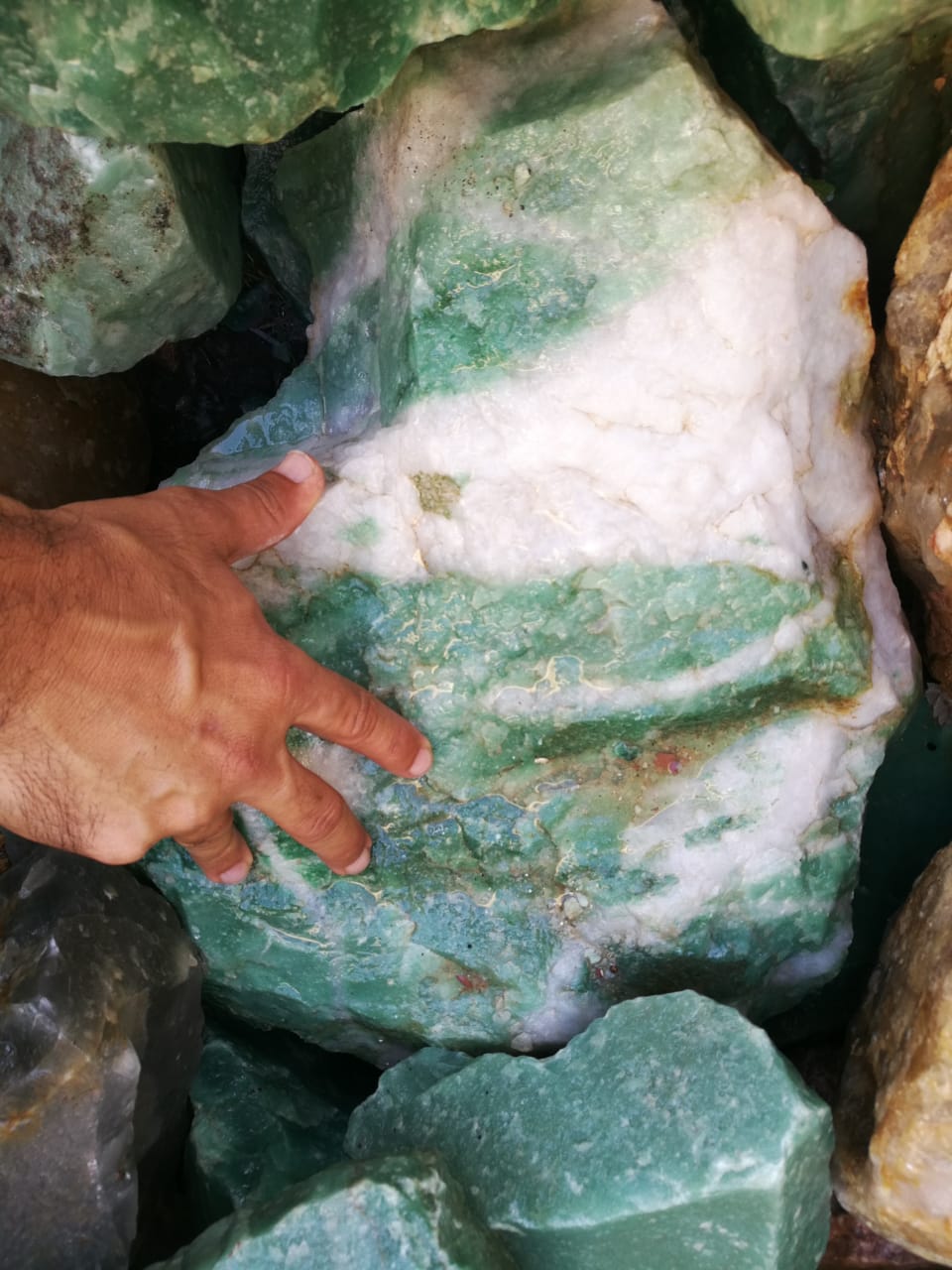 Stones from Uruguay - Green Quartz with White Quartz - Rough Green Quartz - Green Aventurine