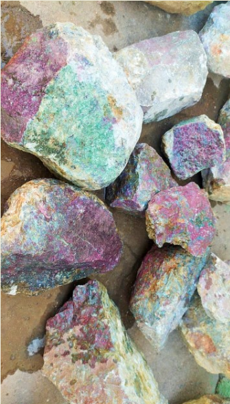 Stones from Uruguay - Rough Ruby Zoisite - Raw Ruby Zoisite - Rough Ruby Corundum - Raw Ruby Corundum