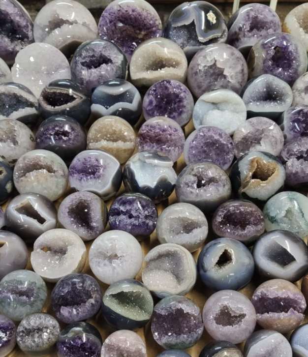 Stones from Uruguay - Amethyst Geode Sphere - Amethyst Cluster Spheres