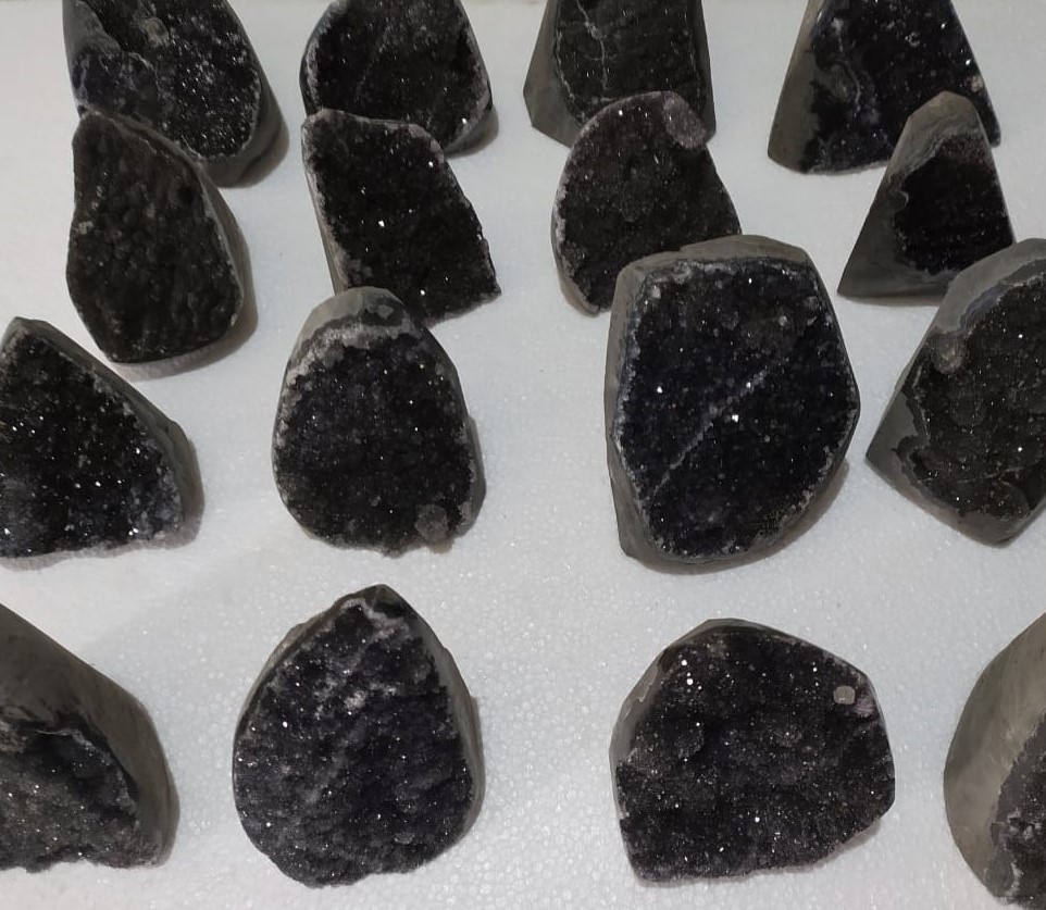 Stones from Uruguay - POLISHED BLACK AMETHYST CLUSTER CUT BASE - POLISHED AMETHYST DRUZY CUT BASE