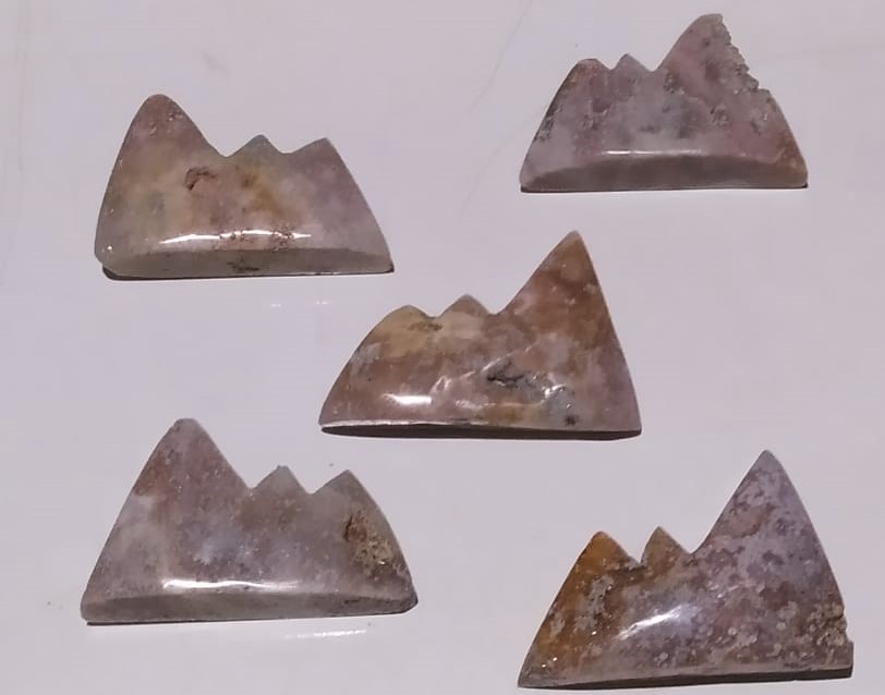 Stones from Uruguay - PINK AMETHYST MOUNTAIN CABOCHONS - PINK AMETHYST MOUNTAIN 