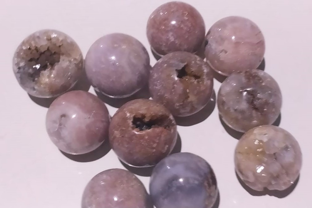 Stones from Uruguay - Pink amethyst Druzy Mini Sphere -  Mini Sphere of Pink Amethyst with Druzy