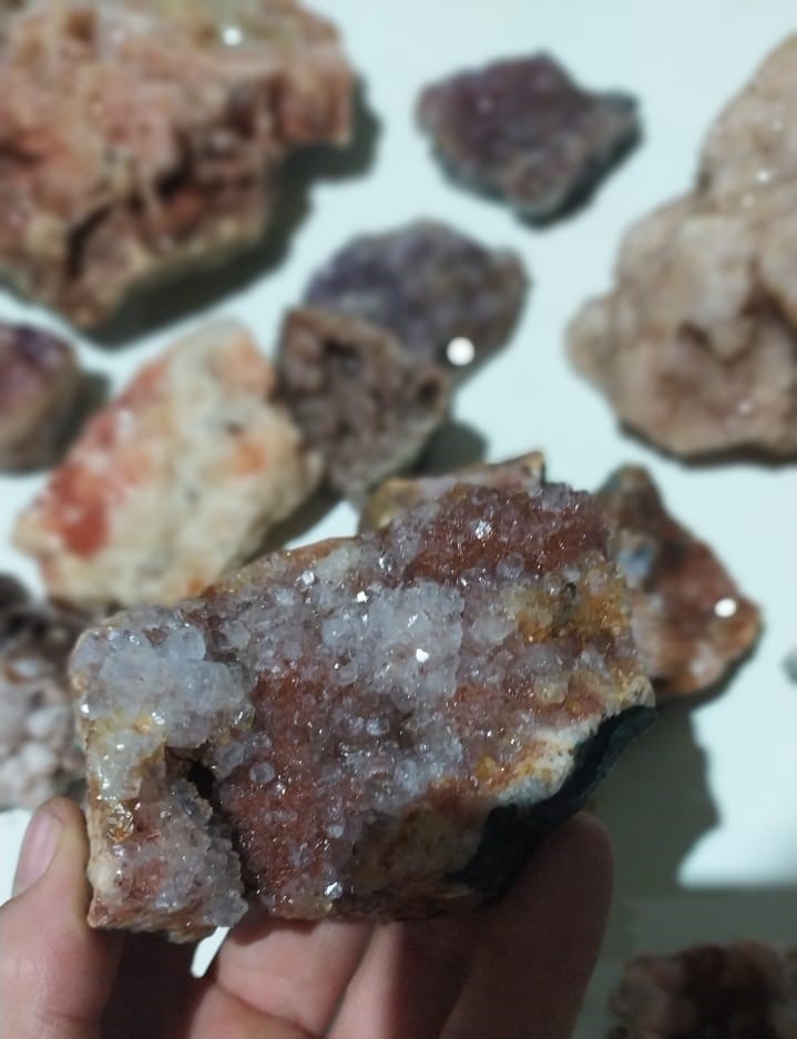 Stones from Uruguay - Pink Amethyst Crystal Druzy  -  Pink Amethyst Crystal Druse - Pink Amethyst Cluster