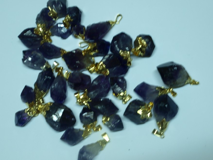Stones from Uruguay - Amethyst Point Pendants with  Gold Plating