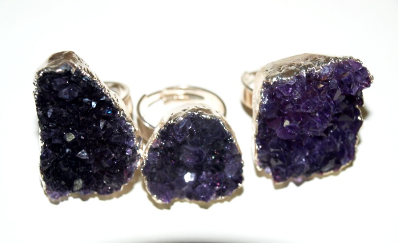 Stones from Uruguay - Ring with Amethyst Druzy Free Form
