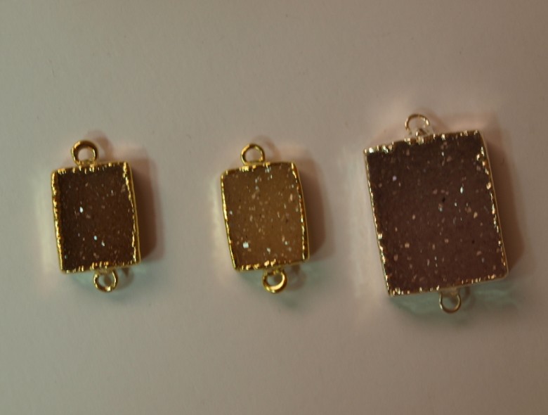 Stones from Uruguay - Druzy Rectangle Connector