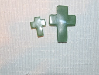 Stones from Uruguay - Green Aventurine Crucifix