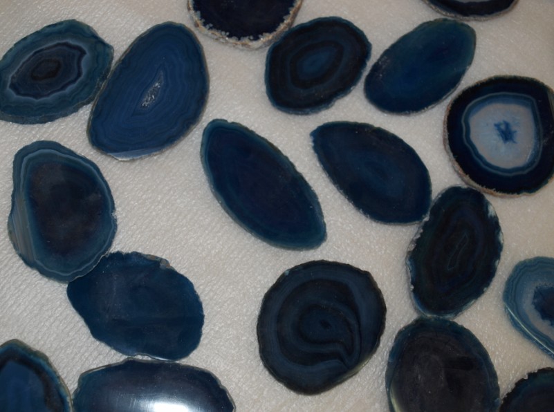 Stones from Uruguay - Dark Blue Agate Slices