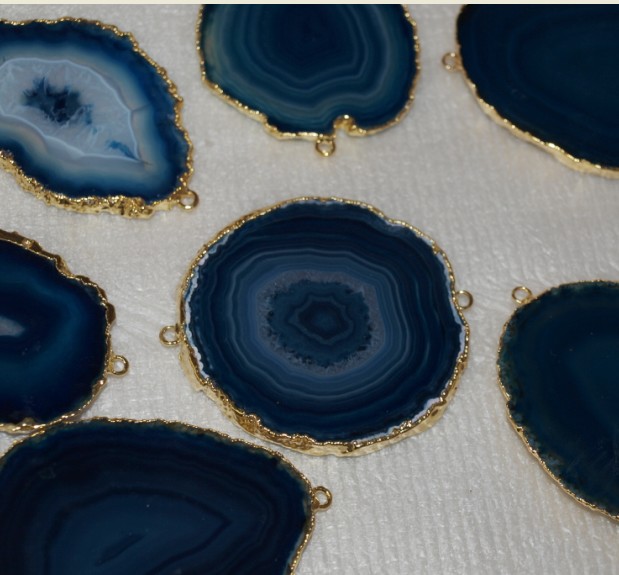 Stones from Uruguay - Dark Blue Agate Slices Connectors